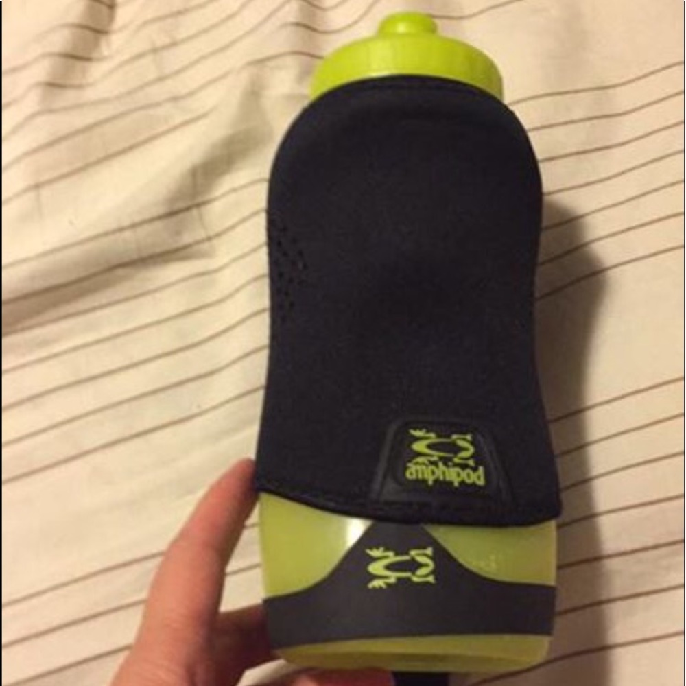 Amphipod running water bottle